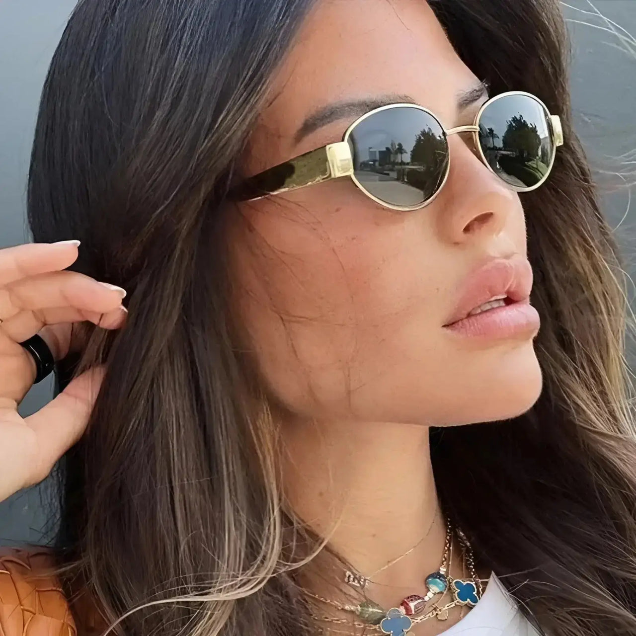 Classy Oval Sunglasses